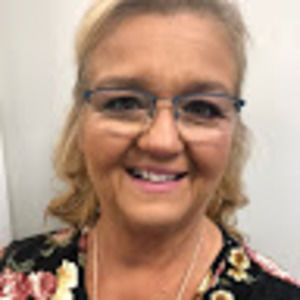 Meet your Posher, Sharon